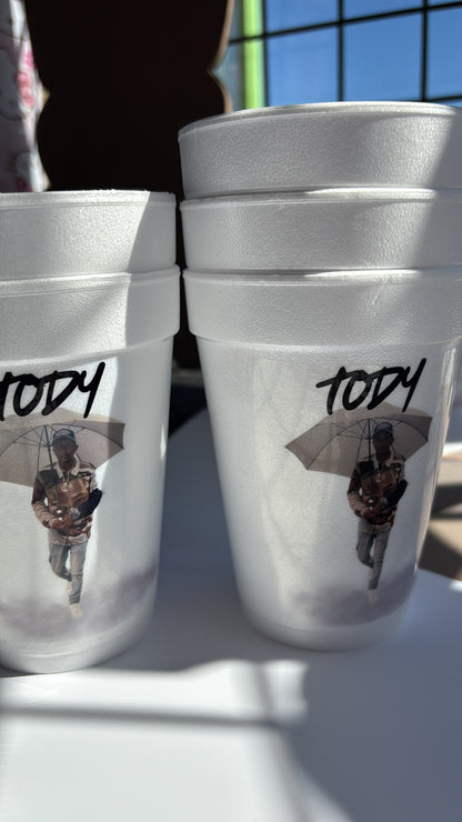 12 custom foam cups